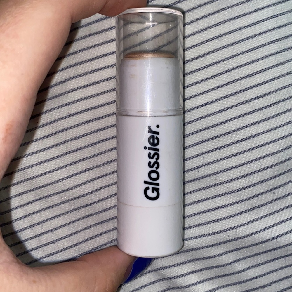 Glossier Haloscope